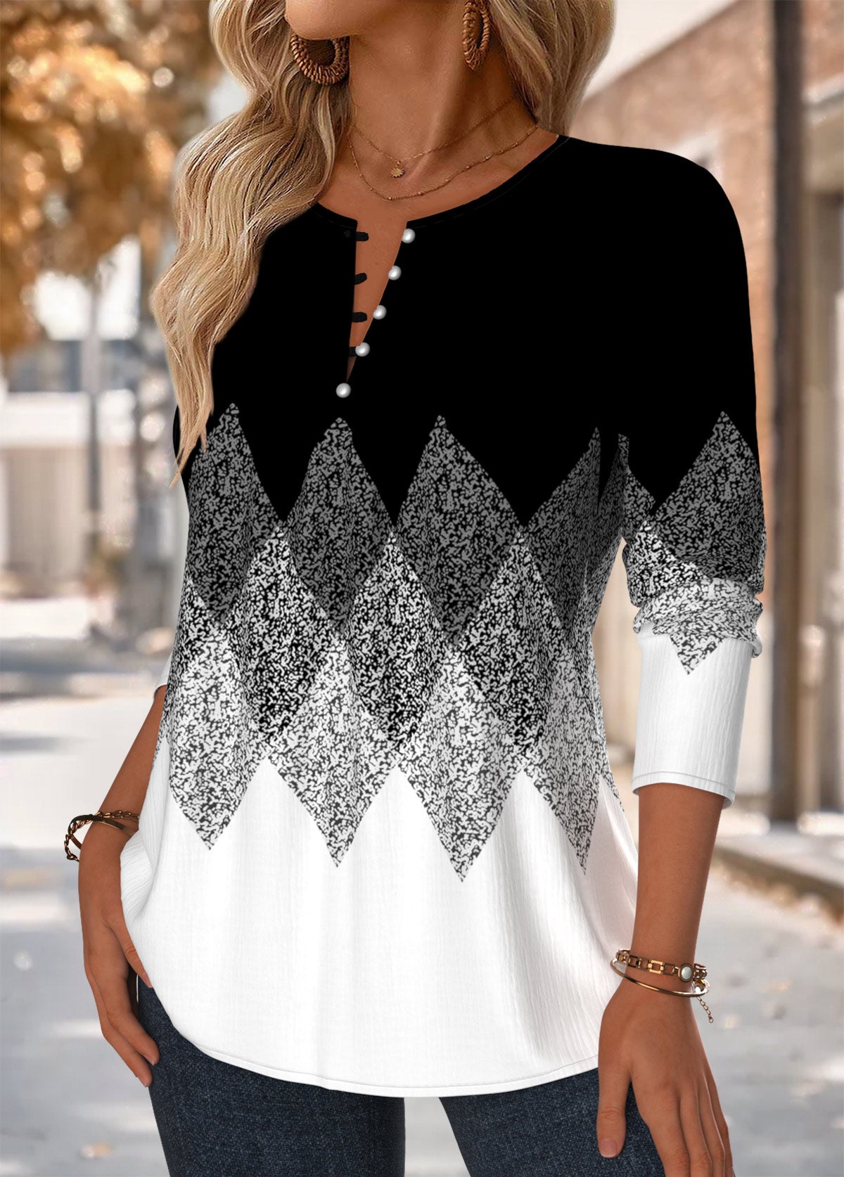 Tuck Stitch Geometric Print Long Sleeve Blouse
